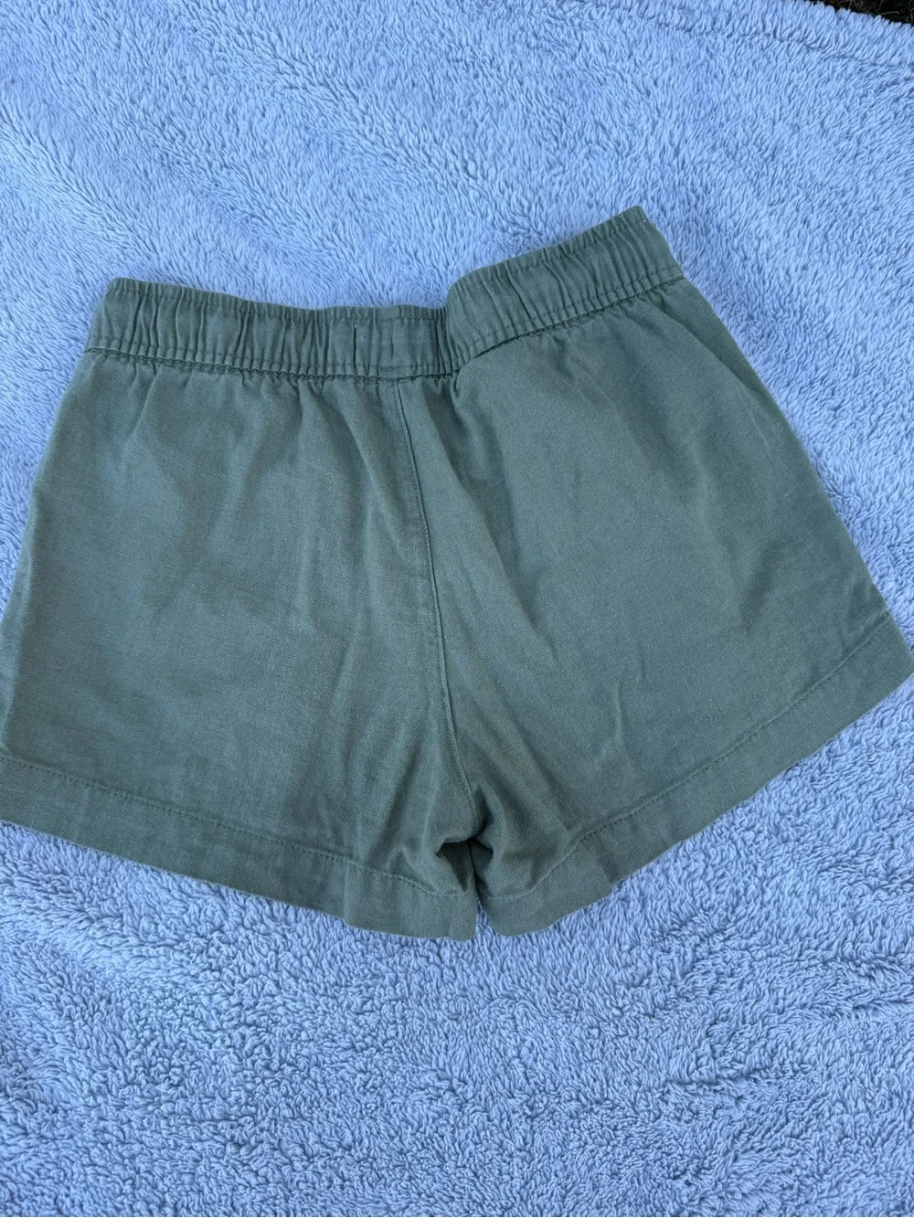 Old Navy Girls Olive Shorts- Medium